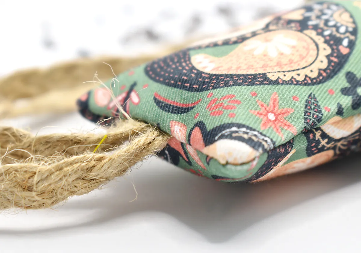 tribal-cat-kicker-toy-zoom tribal cat kicker toy zoom 14 11zon