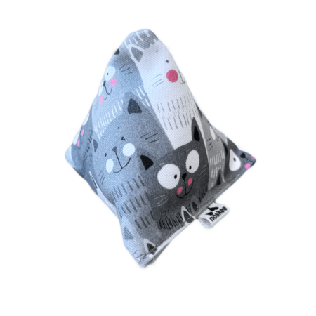 piramidka cute cats z ziołami dla kota: kocimiętka, matatabi, waleriana