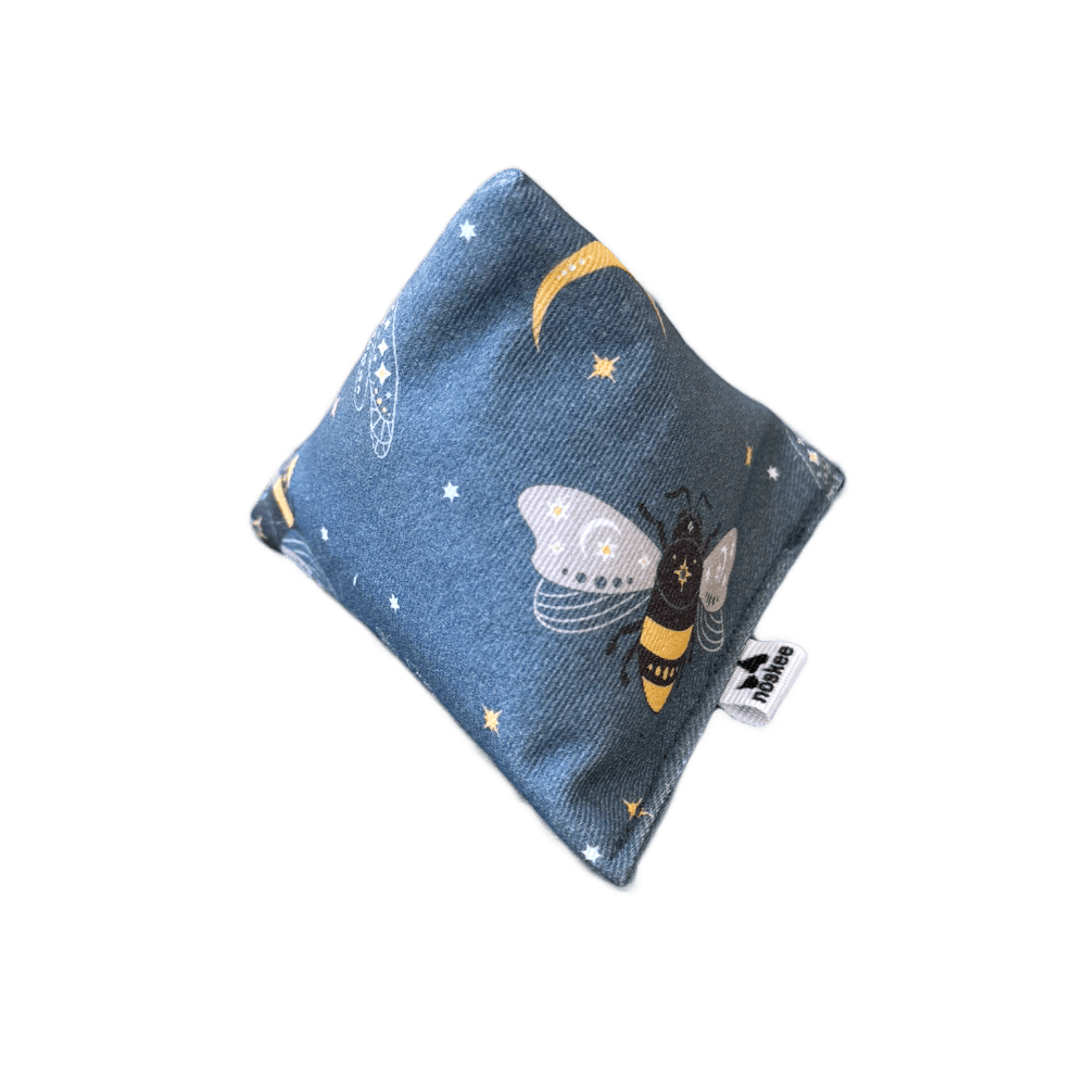 pyramidmonandmoth2 piramidka moon & moth kopacz dla kotów