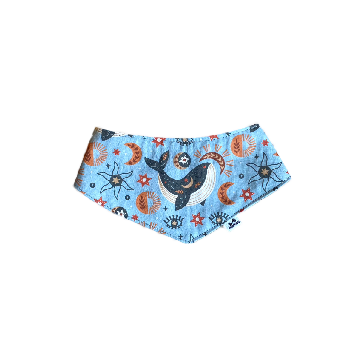 celestial-whale-moon-eye-cat-bandana Bandanka Celestial Whale, jesienna bandana dla psa