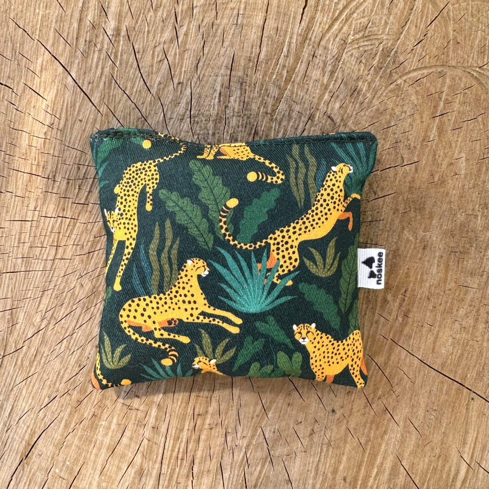 greengepardspillow greengepardspillow