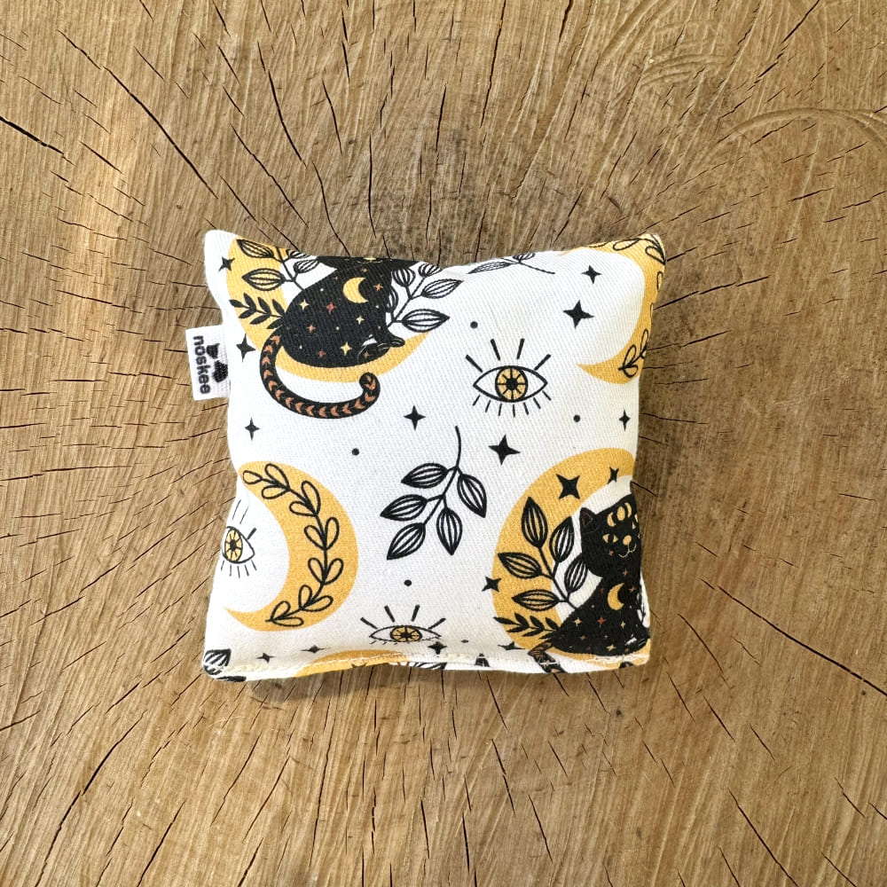 mooeyepillow mooeyepillow