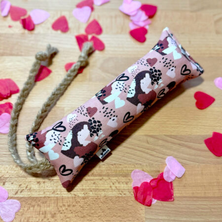 Kopacz Spotted Love, kolekcja walentynkowa zabawek dla kota